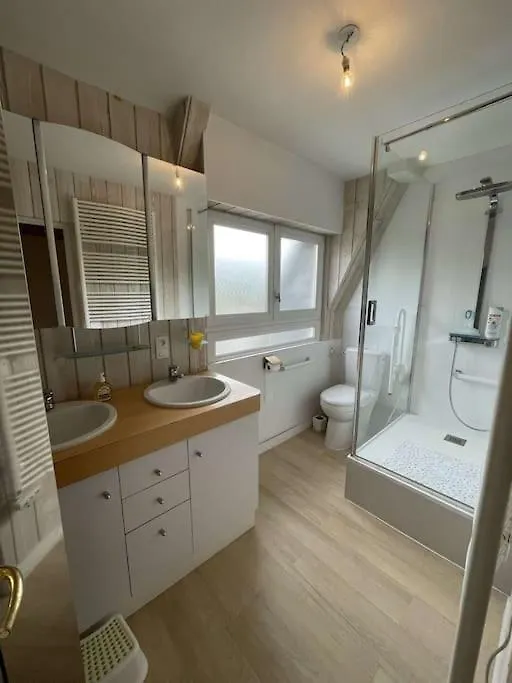 ヴァンヌLaroche Grand Duplex Dans Le Centre Historique Avec Garageアパートメント フランス