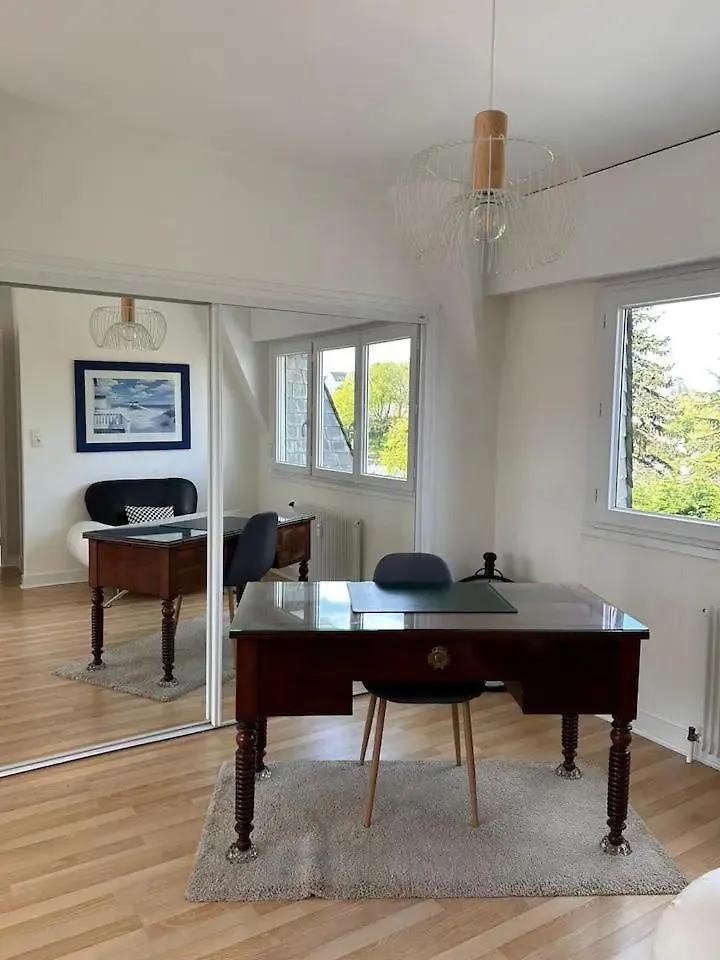 ヴァンヌLaroche Grand Duplex Dans Le Centre Historique Avec Garageアパートメント フランス