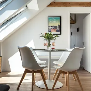 Appartement Logoden - Confort 2 Chambres, Proximite Gare, Parking Prive, Vannes